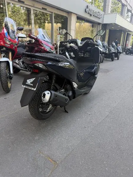 PCX 125