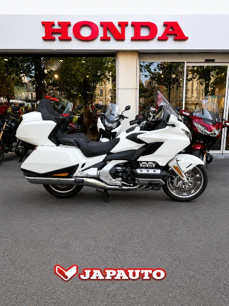 GL 1800 GOLDWING TOURING DCT