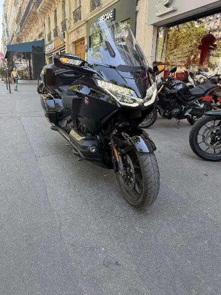 GL 1800 GOLDWING DCT