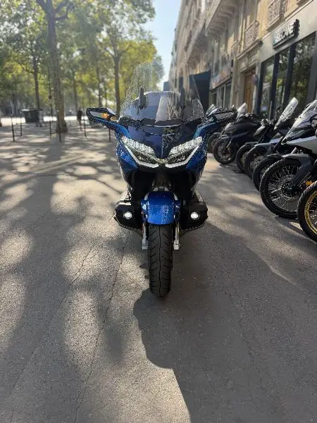 GL 1800 GOLDWING TOURING DCT