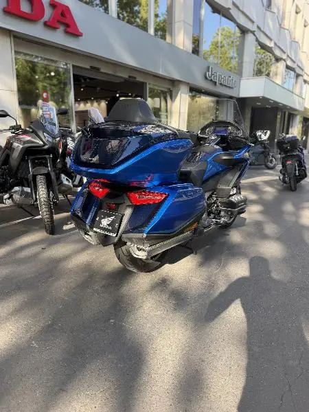 GL 1800 GOLDWING TOURING DCT