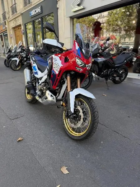 CRF 1100 L AFRICA TWIN  ADVENTURE SPORTS DCT