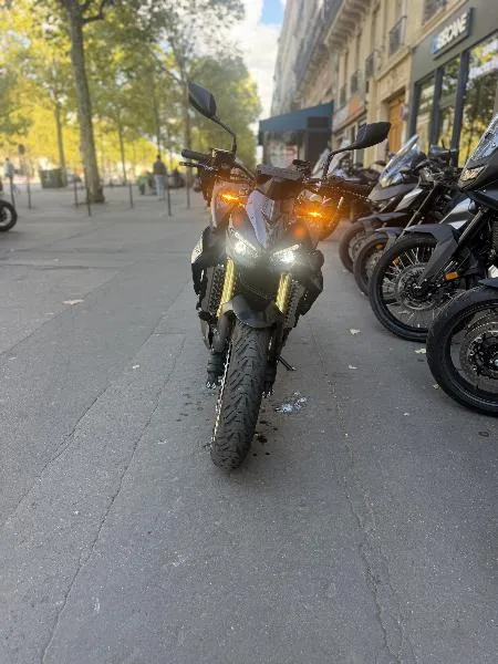 CB 1000 Hornet SP