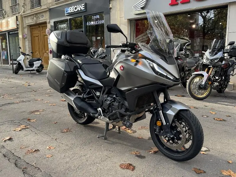 NT 1100 DCT