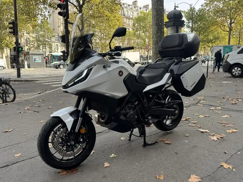 NT 1100