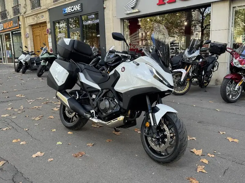 NT 1100
