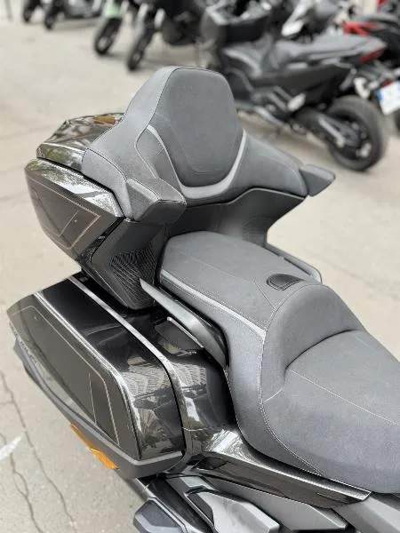 GL1800 GOLDWING