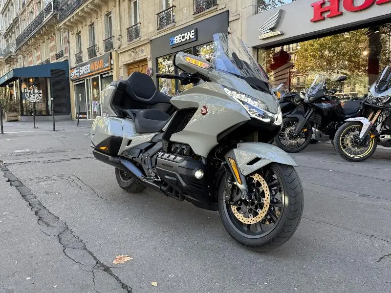GL 1800 GOLDWING DCT