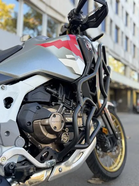 CRF 1100 L AFRICA TWIN  ADVENTURE SPORTS DCT