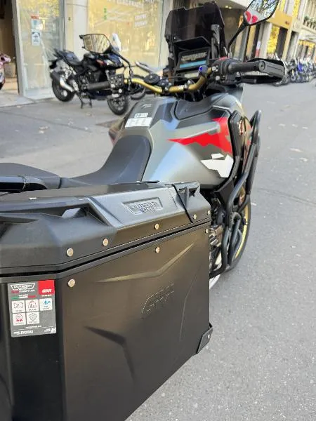 CRF 1100 L AFRICA TWIN  ADVENTURE SPORTS DCT