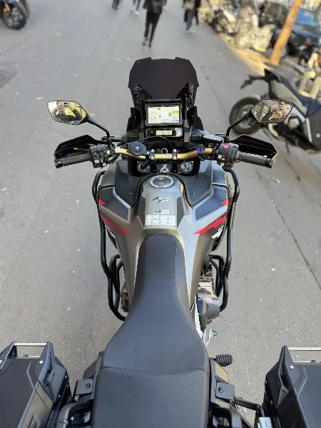 CRF 1100 L AFRICA TWIN  ADVENTURE SPORTS DCT