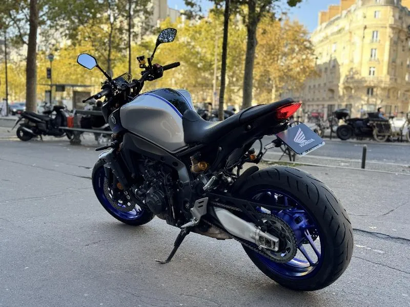MT09 SP