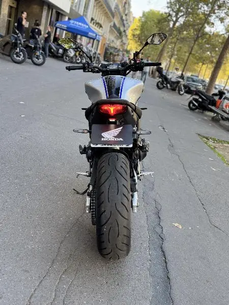 MT09 SP