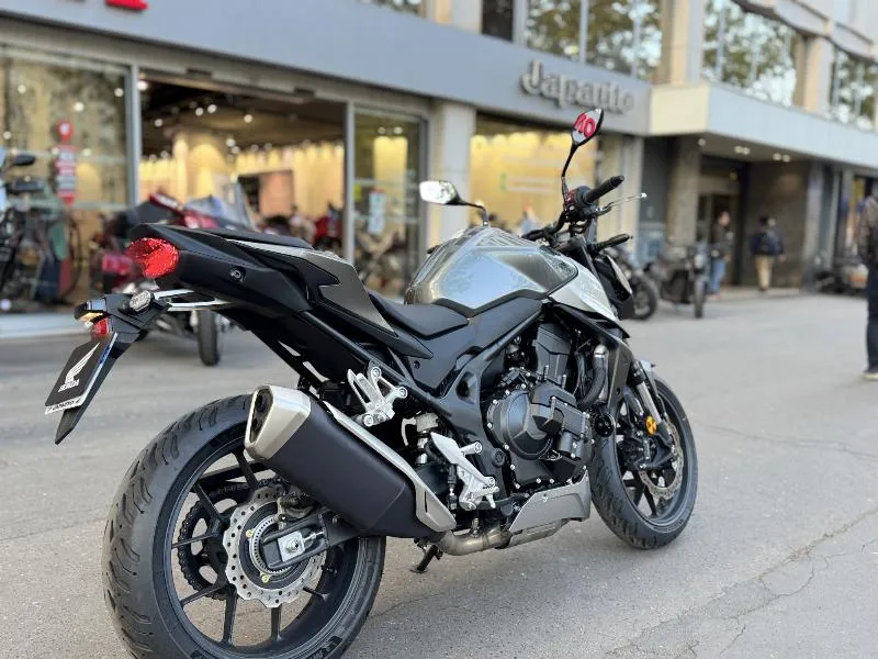 CB 750 HORNET