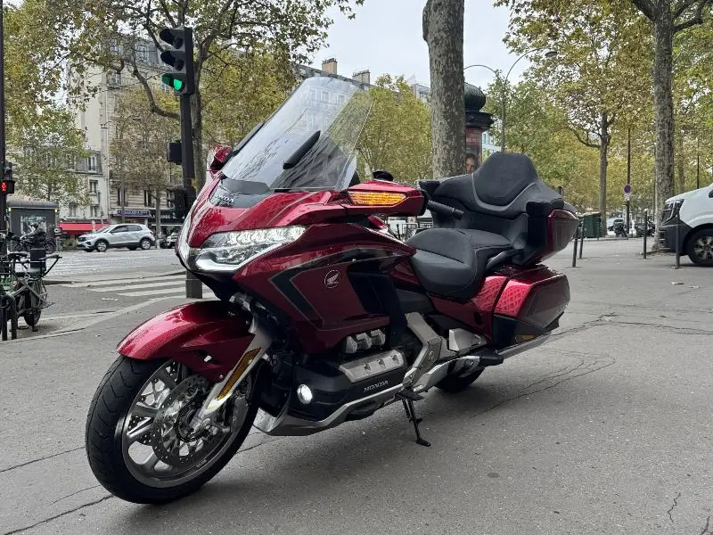 GL 1800 GOLDWING TOURING DCT