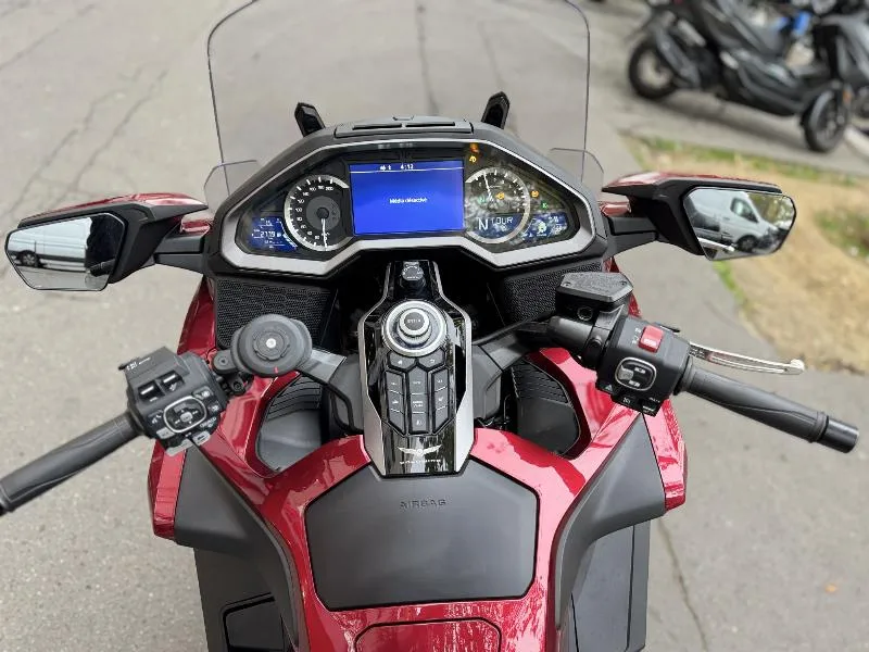 GL 1800 GOLDWING TOURING DCT