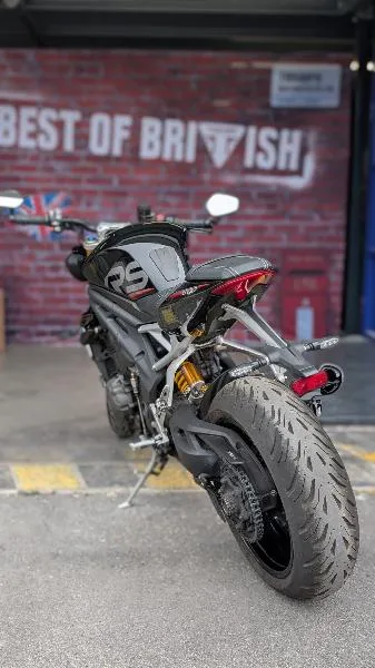 SPEED TRIPLE 1200 RS