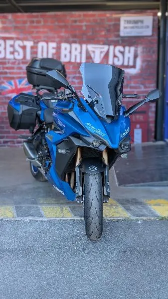 GSXS 1000 GT