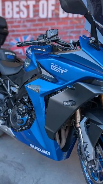 GSXS 1000 GT