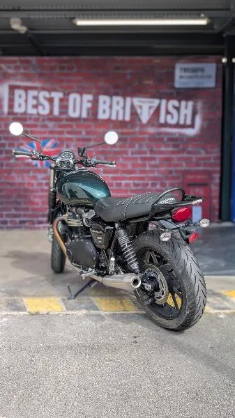 SPEED TWIN 900