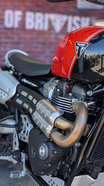SCRAMBLER 1200 XE