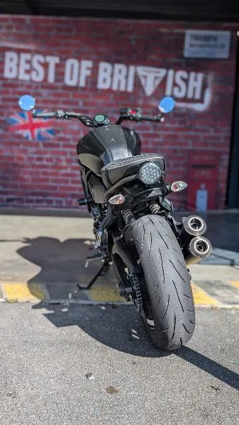 XSR 700