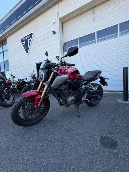 CB 650 R