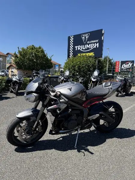 STREET TRIPLE 765 RS