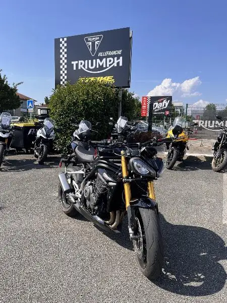 SPEED TRIPLE 1200 RS