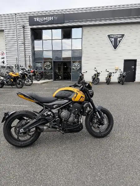 TRIDENT 660