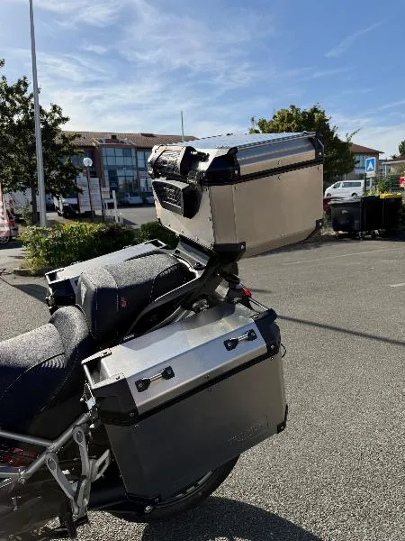 TIGER 1200 GT EXPLORER