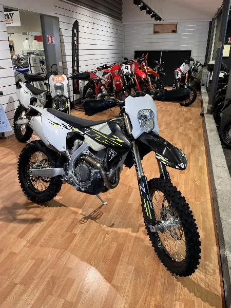 TF 450E
