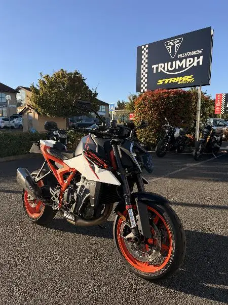 990 DUKE