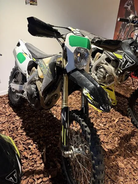 TF 250E