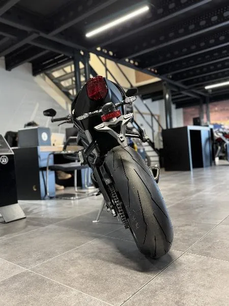 STREET TRIPLE 765 RS