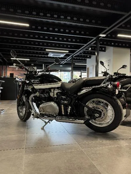 BONNEVILLE SPEEDMASTER 1200