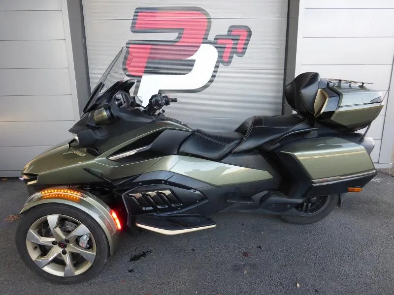SPYDER RT SEA TO SKY 2021
