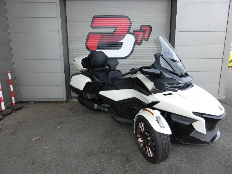 SPYDER RT SEA TO SKY 2025
