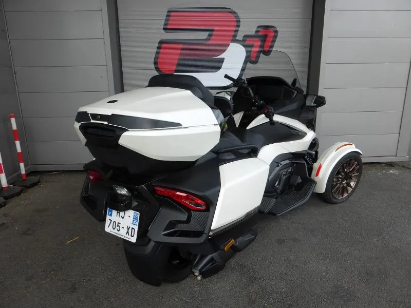 SPYDER RT SEA TO SKY 2025