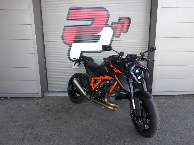 1390 SUPER DUKE R EVO 2024 IMMATRICULE 2025