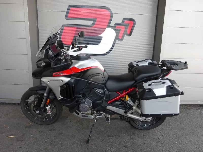 MULTISTRADA V4 RALLY TRAVEL RADAR WHEEL SPOKED