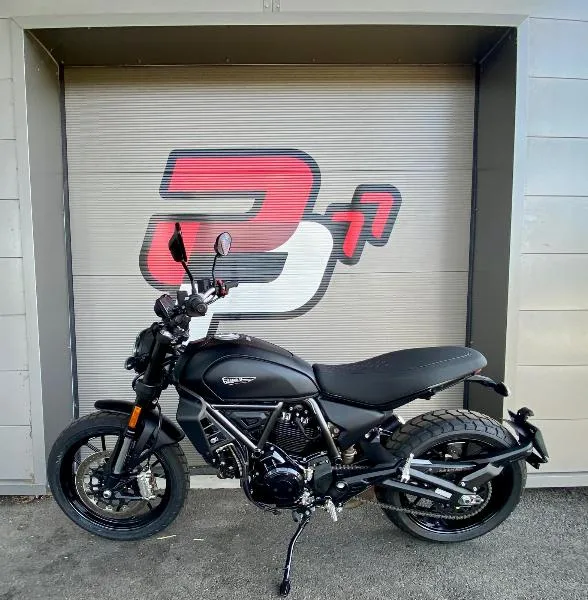 Scrambler icon dark