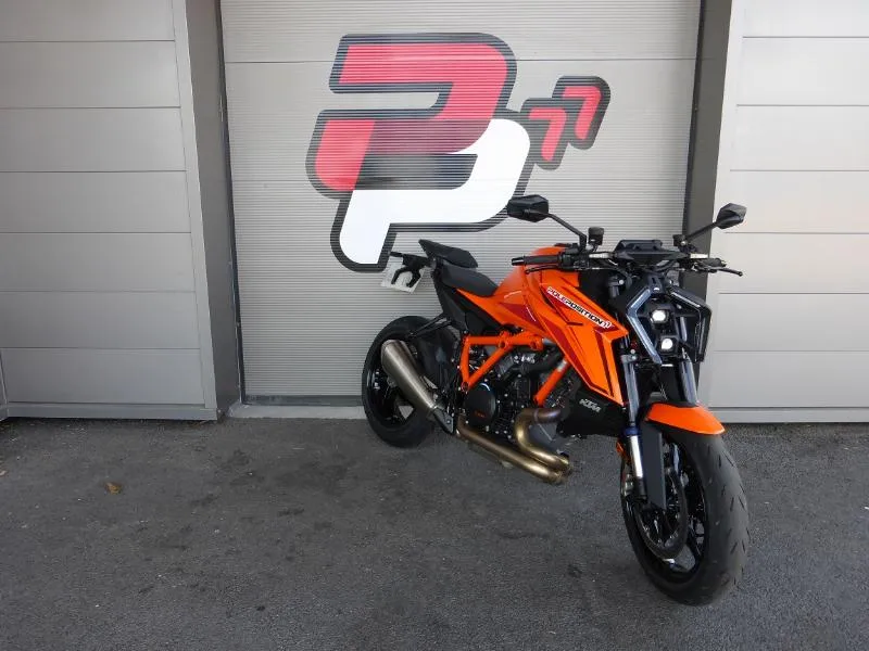1390 SUPER DUKE R EVO 2026 TECHPACK