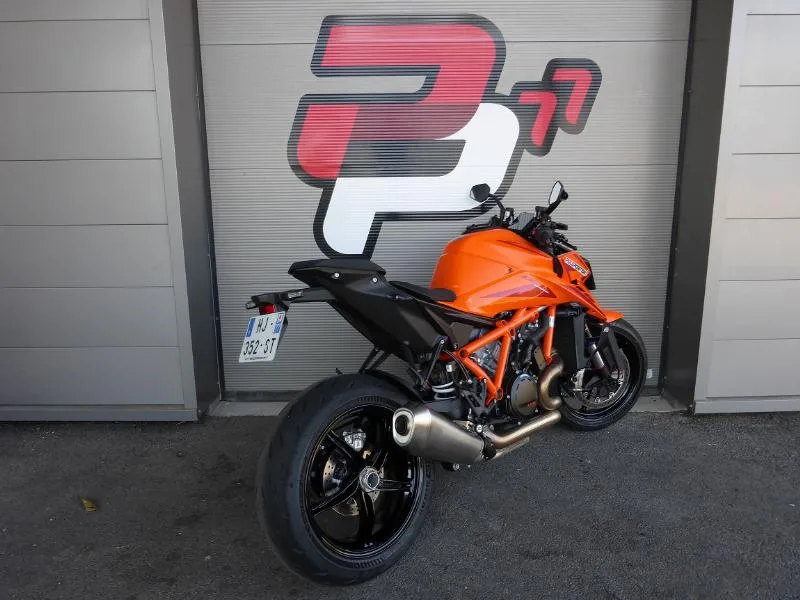 1390 SUPER DUKE R EVO 2026 TECHPACK