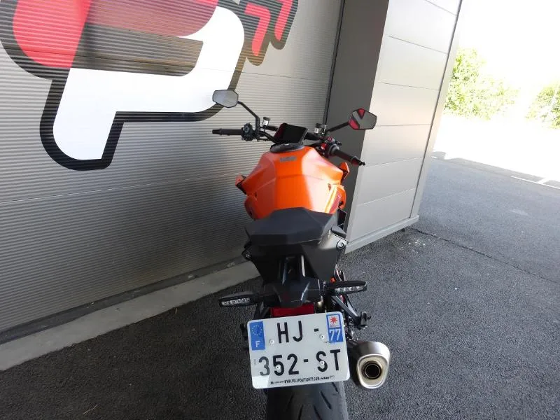 1390 SUPER DUKE R EVO 2026 TECHPACK