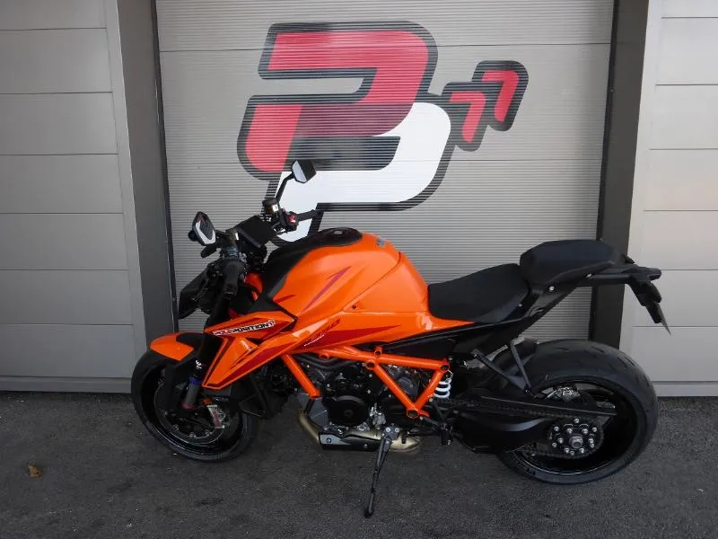 1390 SUPER DUKE R EVO 2026 TECHPACK