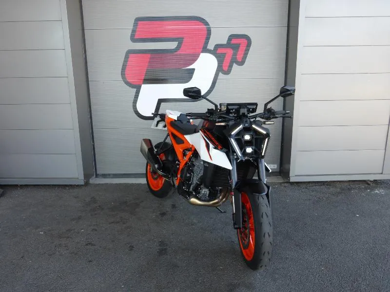 990 DUKE R TECHPACK 2026