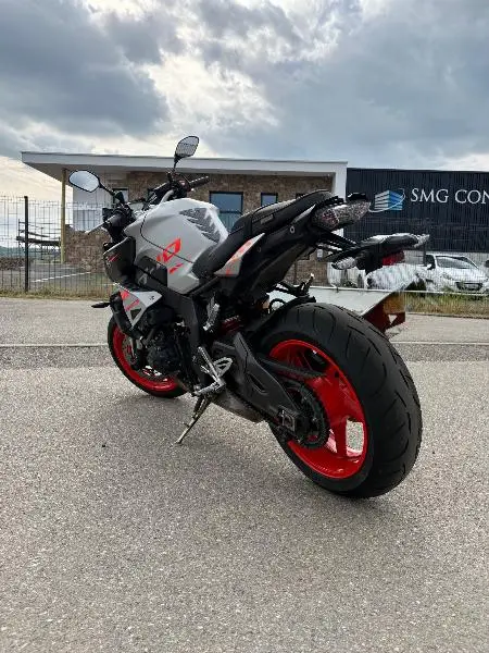 MT10