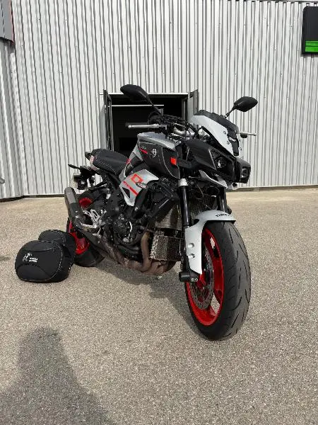 MT10