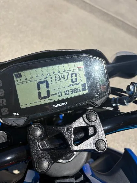 GSXS 125 ABS